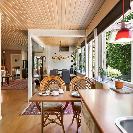 Lovely In With Wifi Strøby Ladeplads